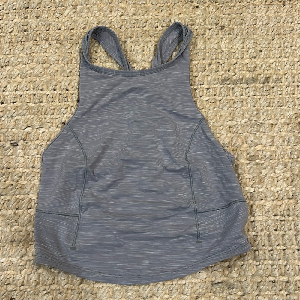 Lululemon size 4 crop exercise top
